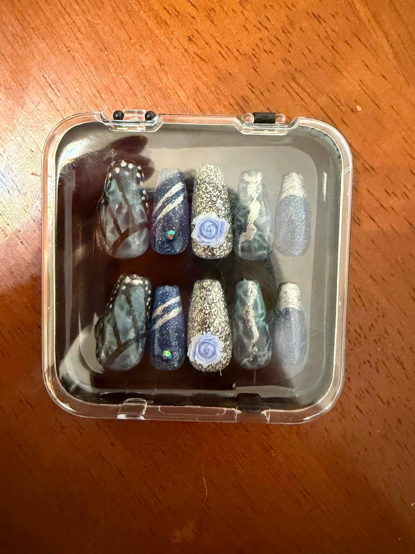 Custom Press-On Nail Set (Sized for You!)