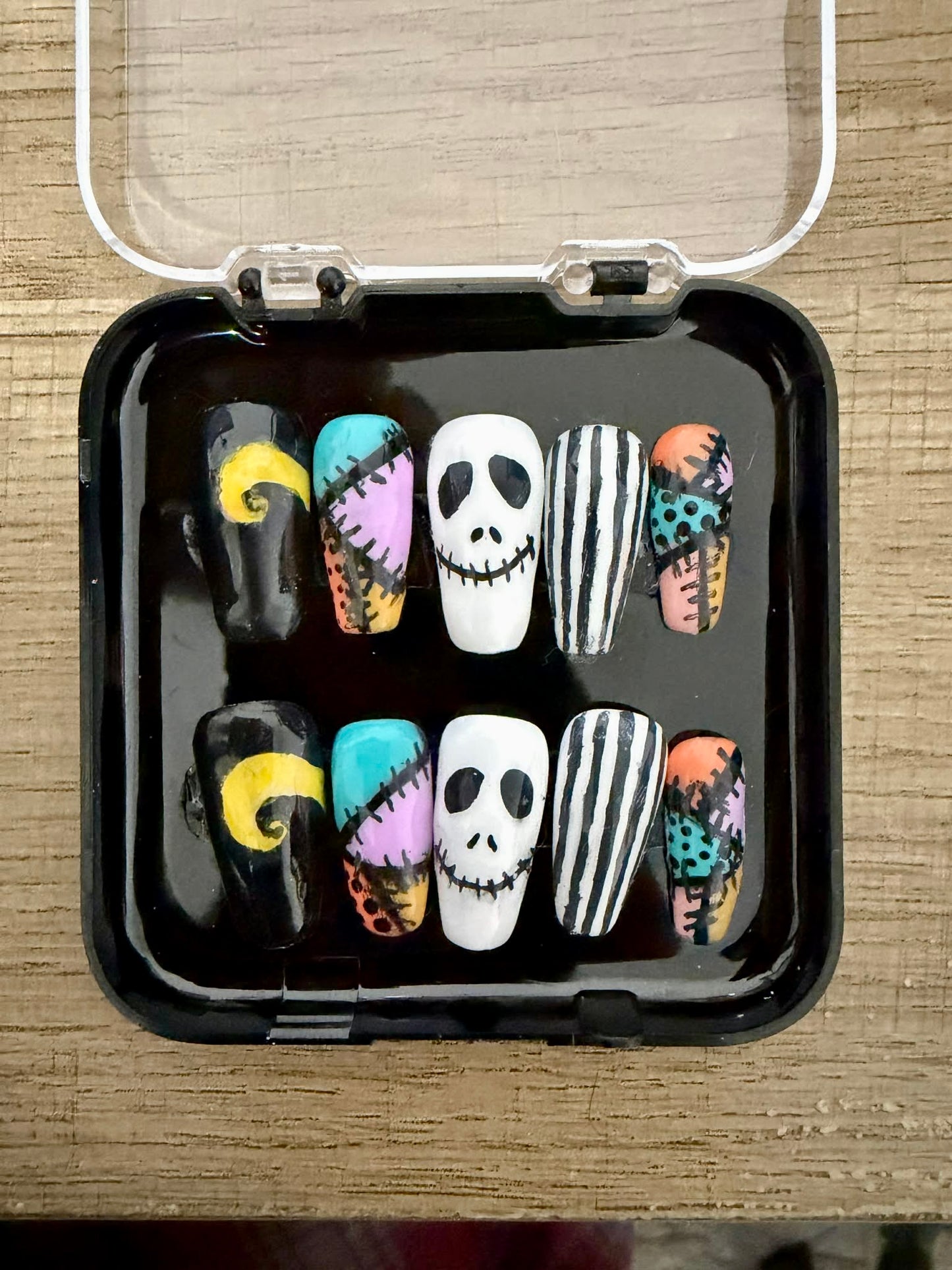Custom Press-On Nail Set (Sized for You!)