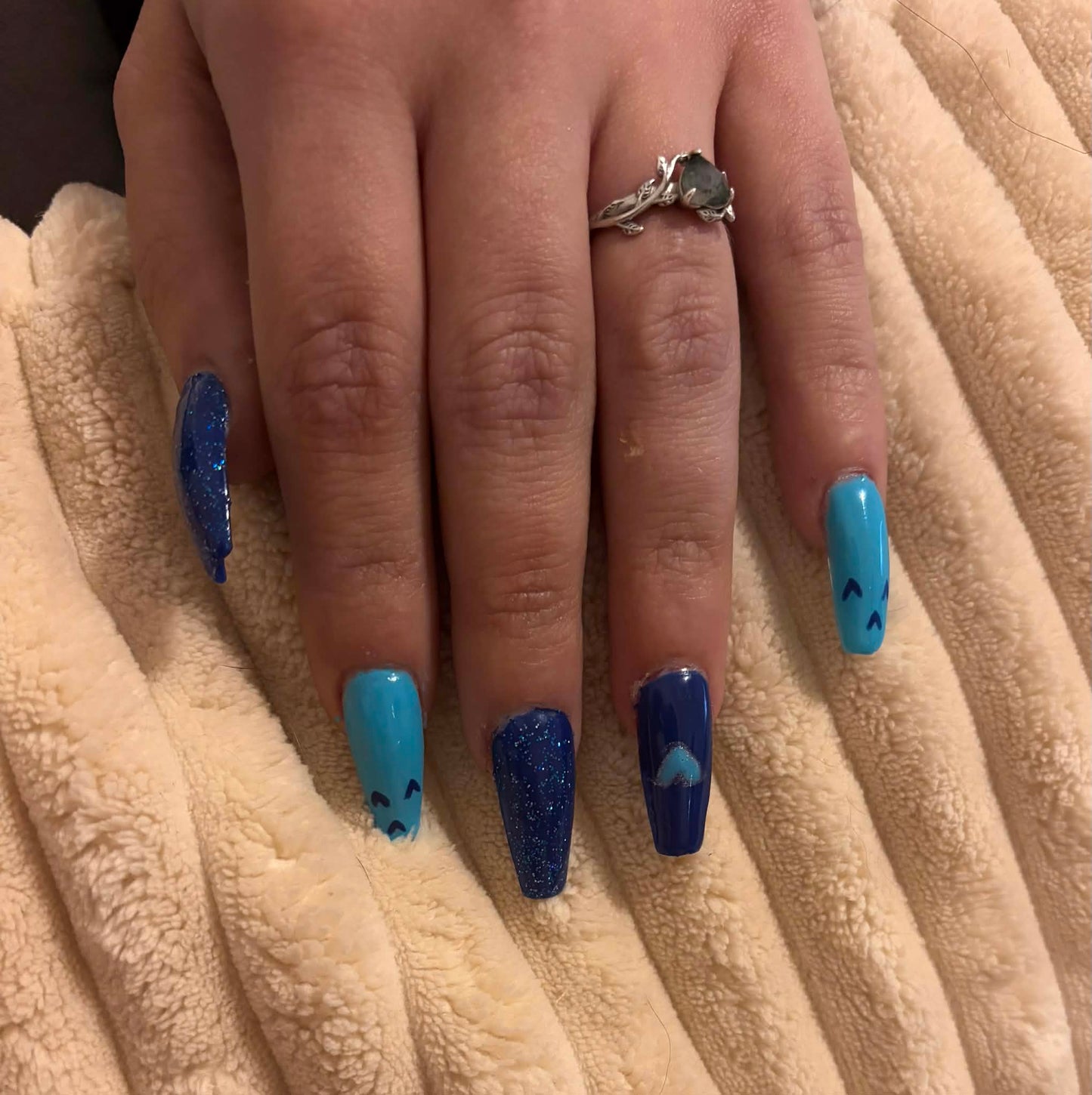 Custom Press-On Nail Set (Sized for You!)
