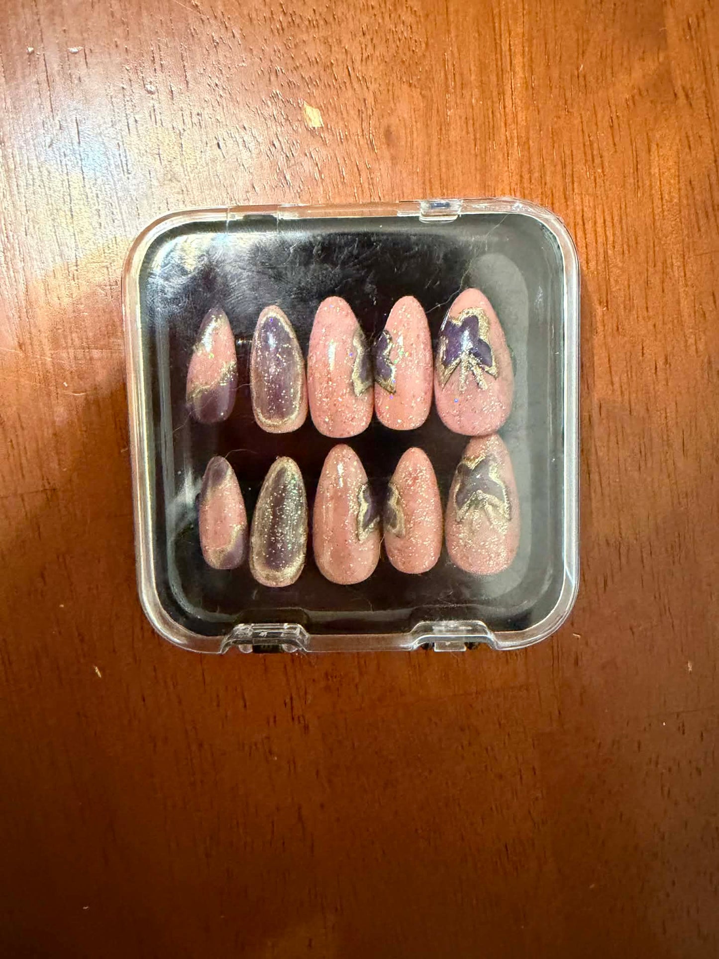 Custom Press-On Nail Set (Sized for You!)