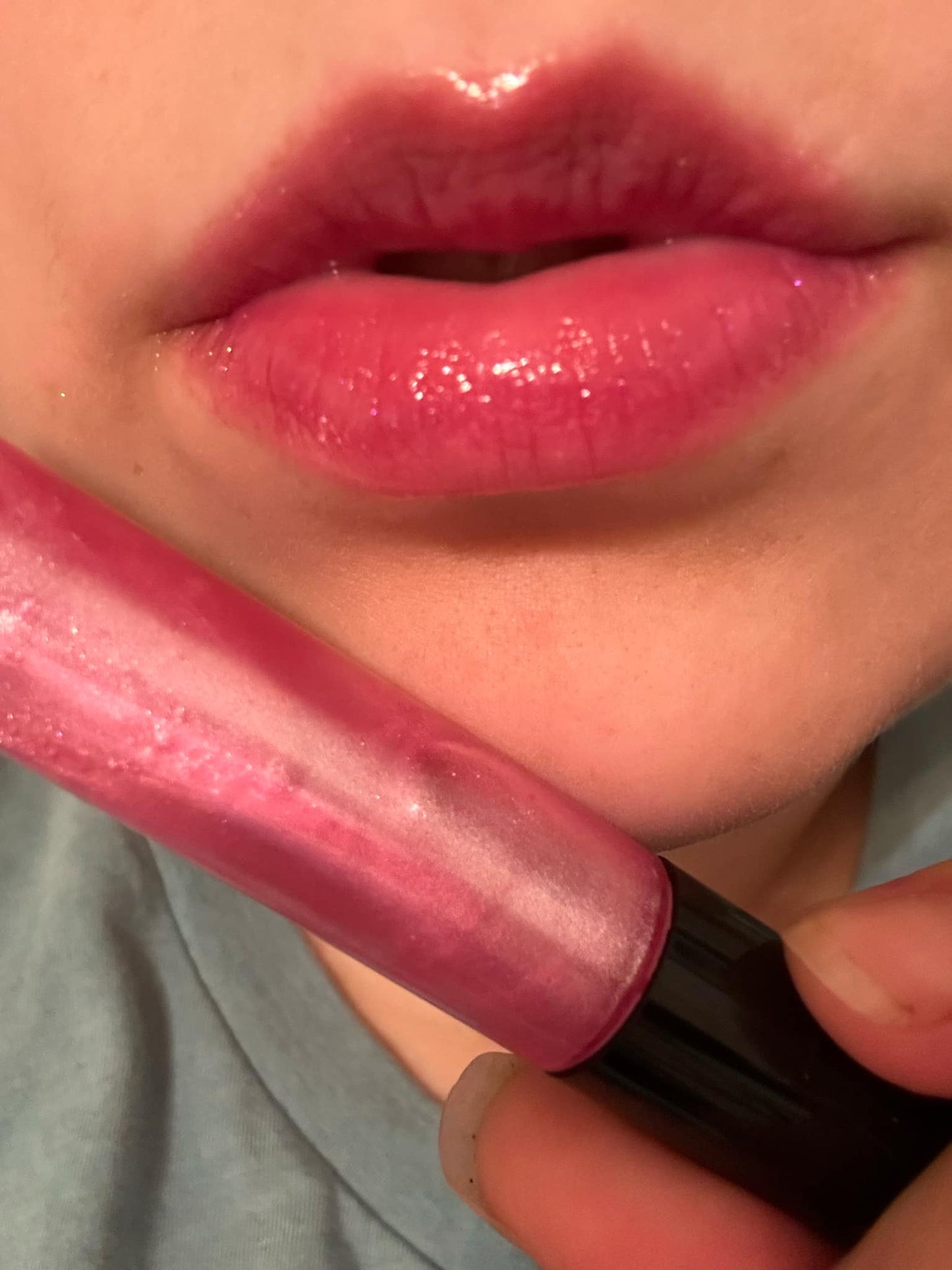 Nourishing Lip Oils – Illuminate, Hydrate & Revitalize